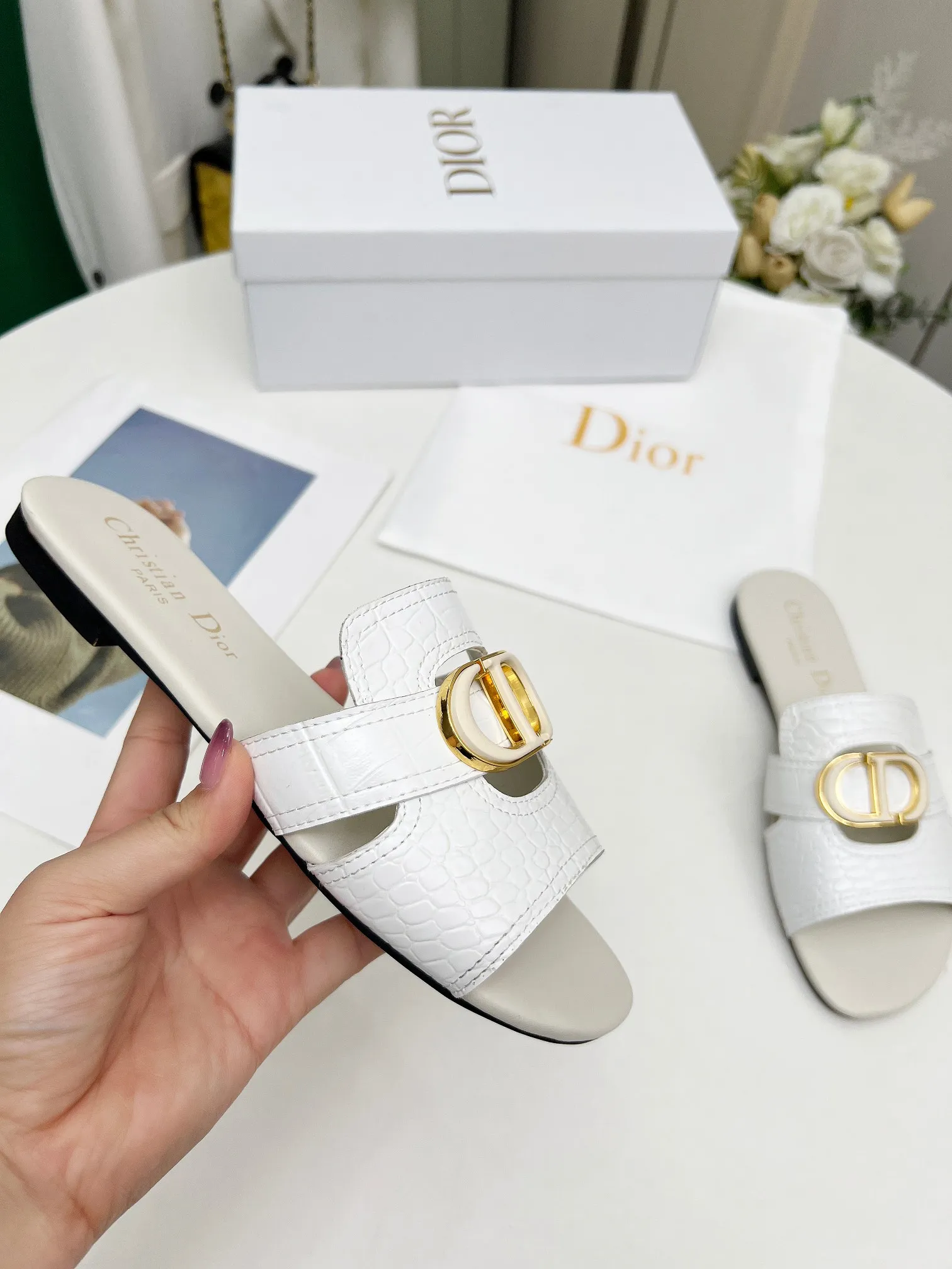 👟👟Ex-factory price 360👟👟 Genuine leather base +30 Dior spring and summer new model 6 colors optional code size 35-42